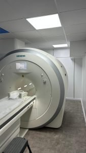 Siemens MAGNETOM Amira 2017 — 6